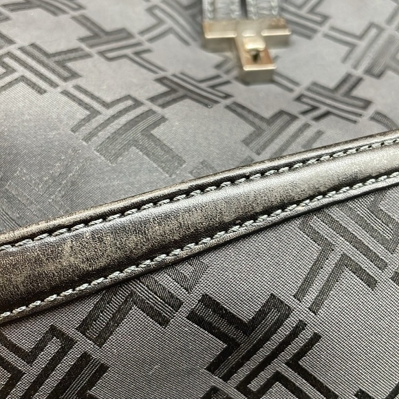 TUMI Black Nylon Laptop Travel Briefcase Bag Geometric Logo Office Pockets - Picture 15 of 15